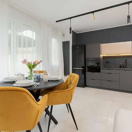 Διαμέρισμα Piastowska 30, Garden, Free Parking By Renters Prestige *