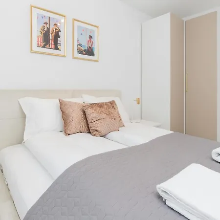 Διαμέρισμα Piastowska 30, Garden, Free Parking By Renters Prestige Γκντανσκ